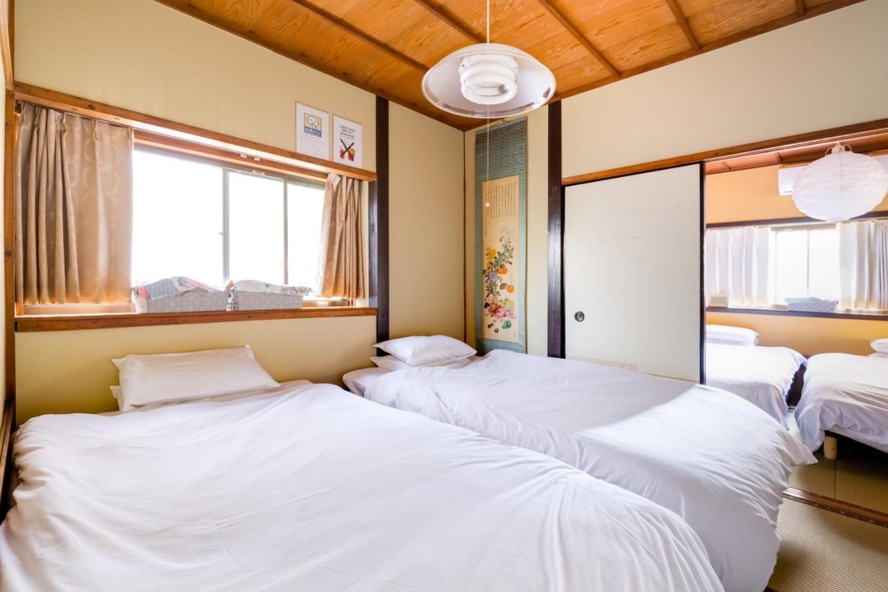 Family House Apartman Oszaka Kültér fotó