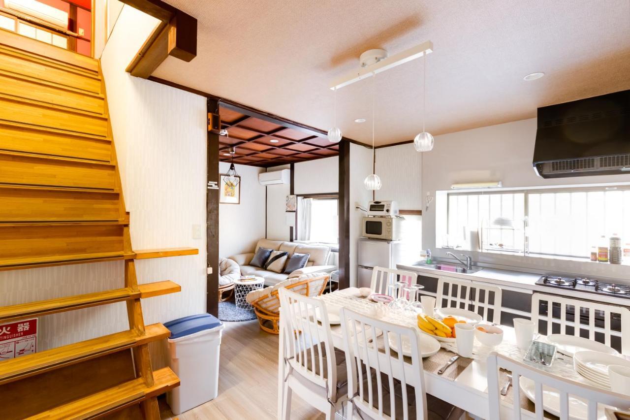 Family House Apartman Oszaka Kültér fotó