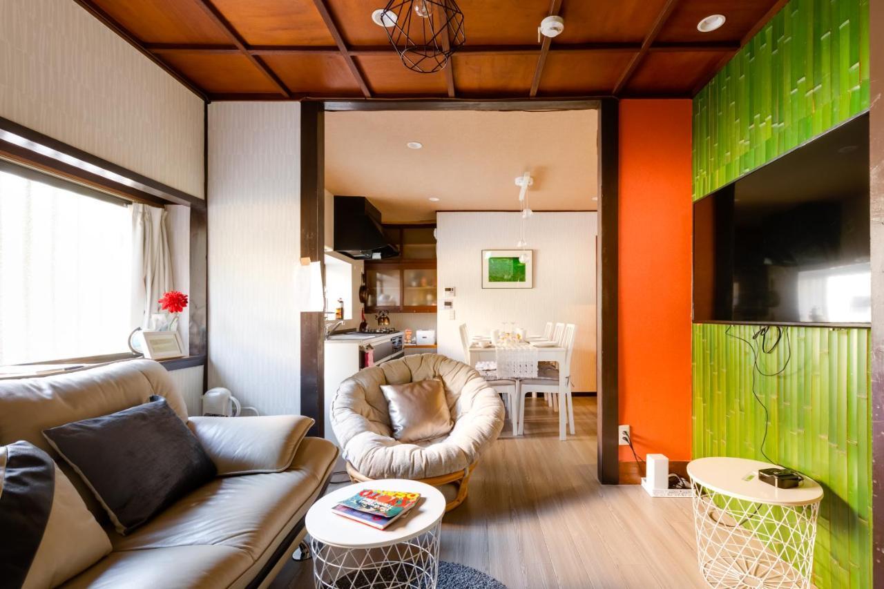 Family House Apartman Oszaka Kültér fotó